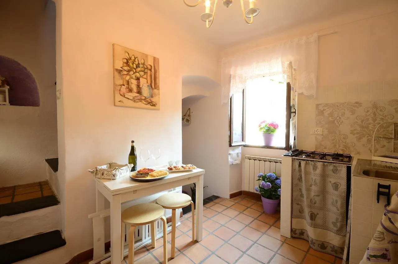 L'Antica Torre Apartment Dolceacqua 0*,  Italy